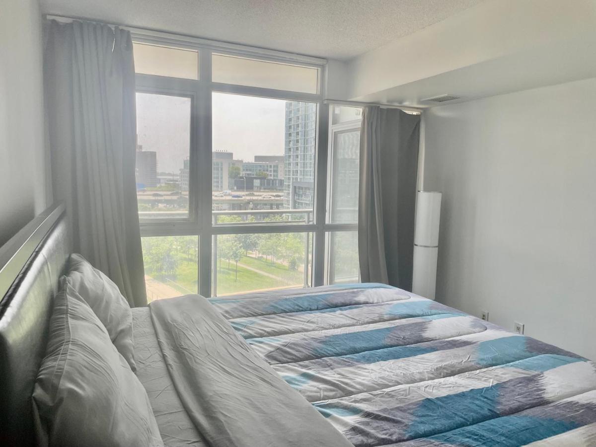 Three Br Condo Step To Cn Tower Rogers Center With Free Parking Toronto Ngoại thất bức ảnh