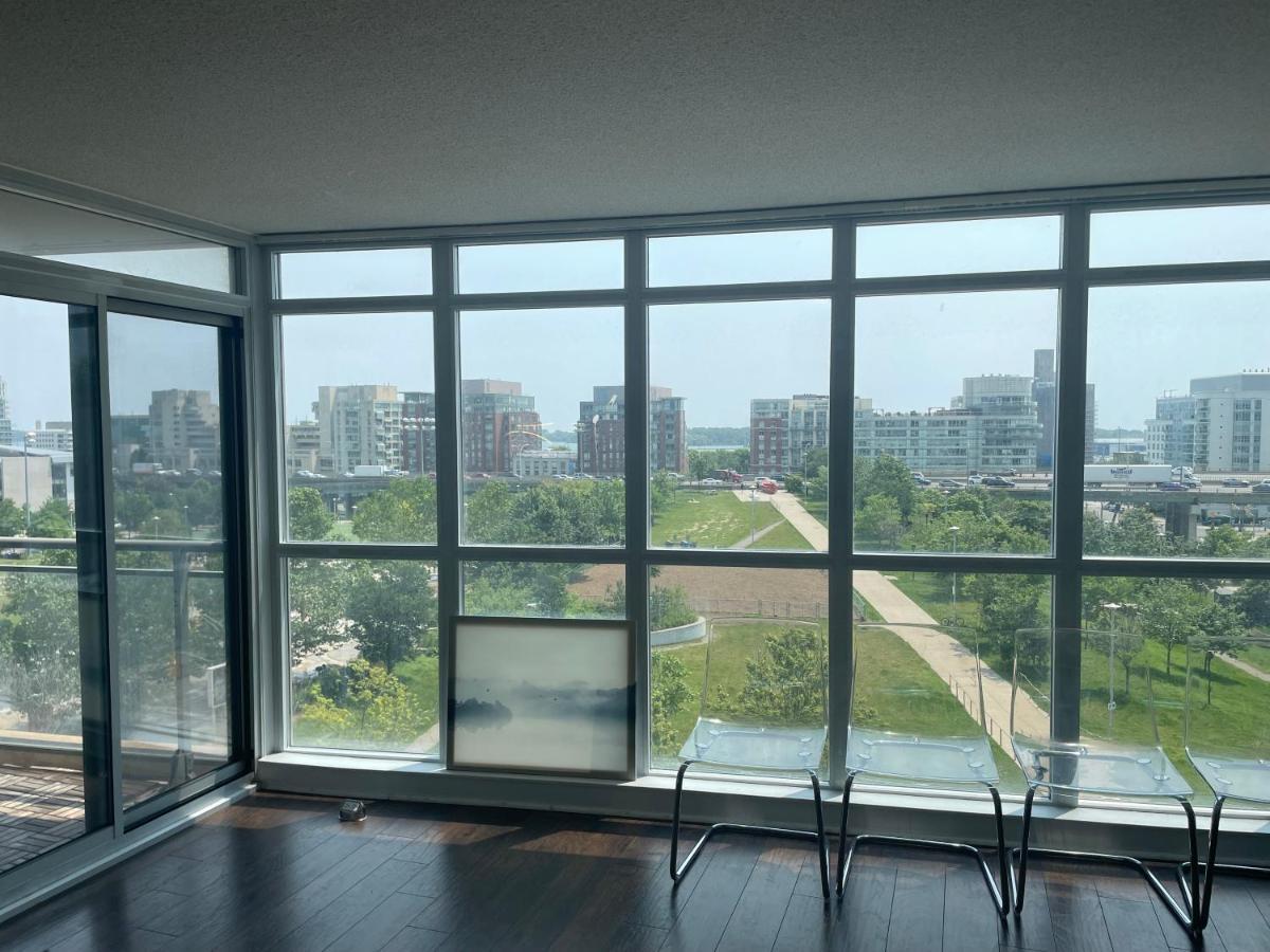 Three Br Condo Step To Cn Tower Rogers Center With Free Parking Toronto Ngoại thất bức ảnh