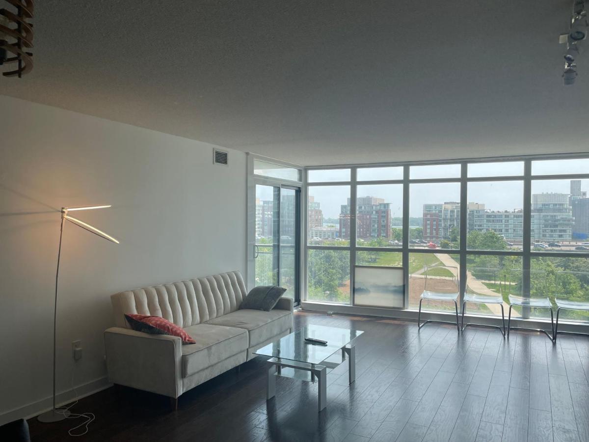 Three Br Condo Step To Cn Tower Rogers Center With Free Parking Toronto Ngoại thất bức ảnh