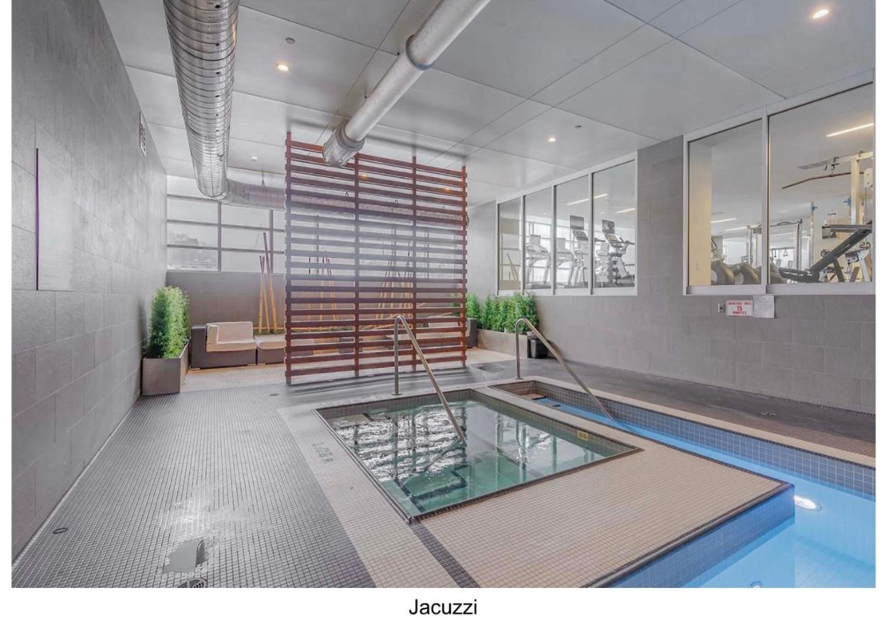 Three Br Condo Step To Cn Tower Rogers Center With Free Parking Toronto Ngoại thất bức ảnh